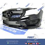 W117 CLA45 45 AMG VOORBUMPER ZWART COMPLEET + AMG GRIL ORIGI, Gebruikt, Voor, Mercedes-Benz, Ophalen of Verzenden
