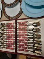 assiettes et étui à couverts en PVC rigide, idéal pour le ca, Enlèvement