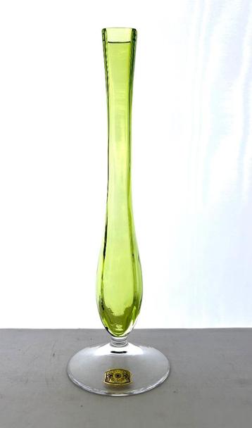 Val Saint Lambert smal groen vaasje kristal - soliflor beschikbaar voor biedingen