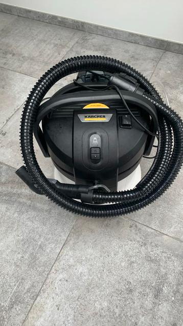 Nettoyeur de sièges et de tapis Karcher SE 4, Enlèvement, Comme neuf
