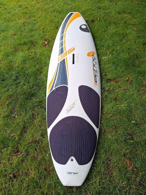 Windsurfplank Bic Techno Large, Watersport en Boten, Windsurfen, Zo goed als nieuw, Plank, 250 tot 300 cm, Met vin(nen), Ophalen