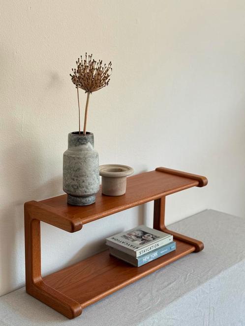 Vitage teakhouten wandrekje Dyrlund jaren 60/70, Huis en Inrichting, Woonaccessoires | Wandplanken en Boekenplanken, Zo goed als nieuw