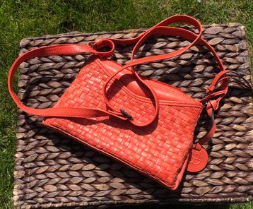 Sac corail NEUF marque BG (Grupo Belle)