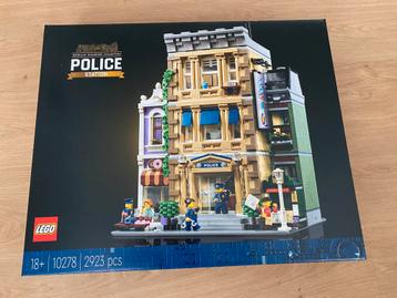 Poste de police Lego 10278 disponible aux enchères