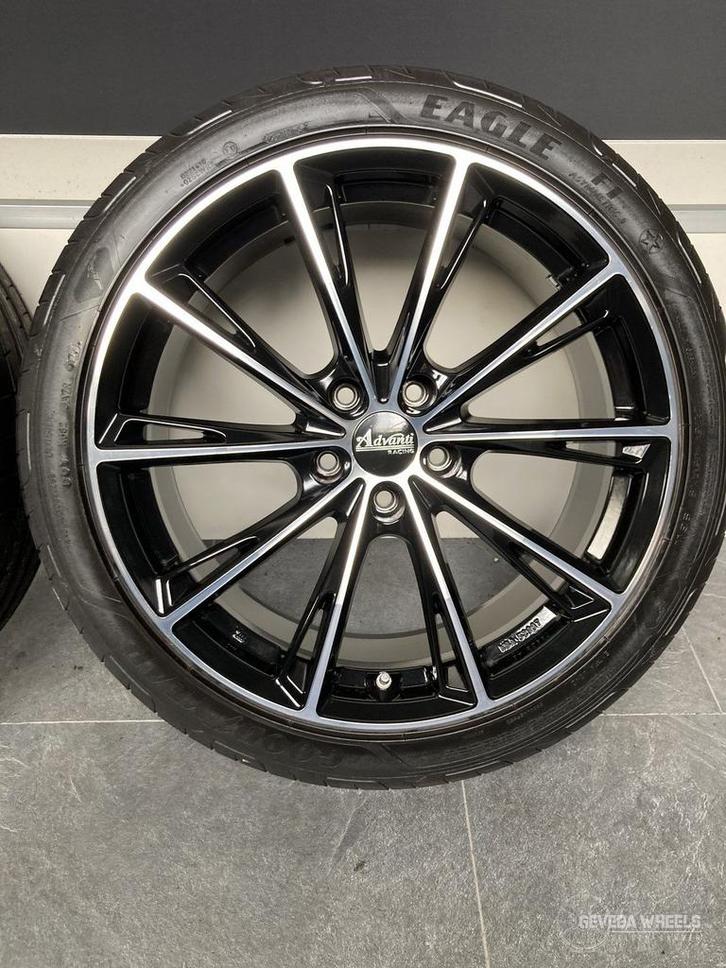 19” Nissan Juke F16 sport velgen + banden 5x114.3 225/45/19, Auto-onderdelen, Banden en Velgen, Banden en Velgen, Zomerbanden