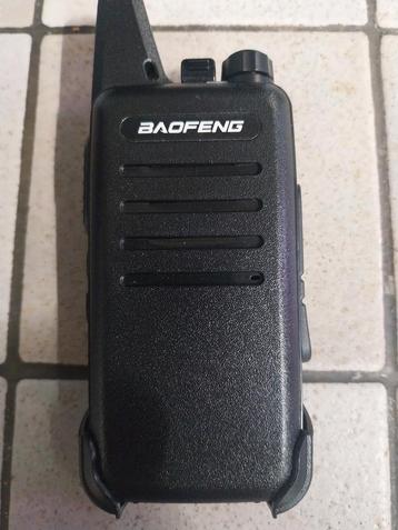 Talkie-walkie walkie Baofeng beschikbaar voor biedingen
