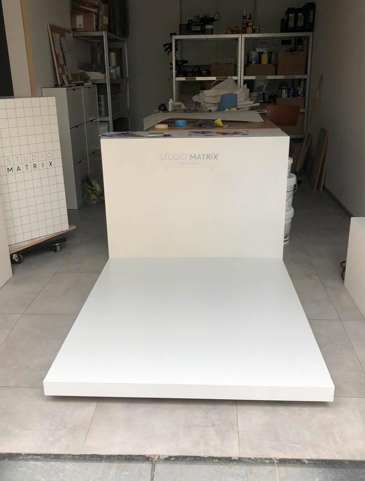 Displaypodium - showroomplatform - sokkel – maatwerk, Zakelijke goederen, Overige Zakelijke goederen, Ophalen