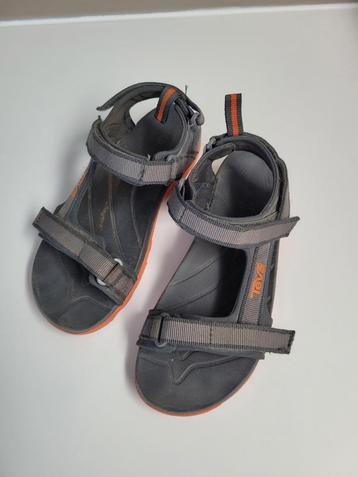 Teva sandaal kinderen maat 36 beschikbaar voor biedingen