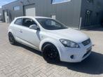 Kia Ceed 1,6 Crdi 3 deurs Airco ONLY EXPORT (bj 2009), Auto's, Kia, Gebruikt, Bedrijf, 90 pk, 1582 cc