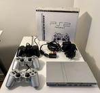 Playstation 2 Slim Silver met Controllers, Games en Spelcomputers, Ophalen, Gebruikt, Met games, Met 2 controllers