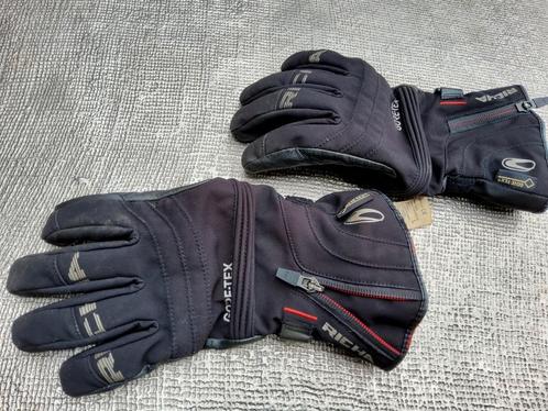 Gore-Tex motorhandschoenen Richa (L) met handige regenwisser, Motoren, Kleding | Motorkleding, Handschoenen, Ophalen of Verzenden