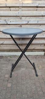 Party Tafel, Ophalen