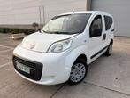 Fiat Qubo 1.4i 5PL gekeurd, Auto's, Bestelwagens en Lichte vracht, Voorwielaandrijving, Euro 5, Stof, Zwart