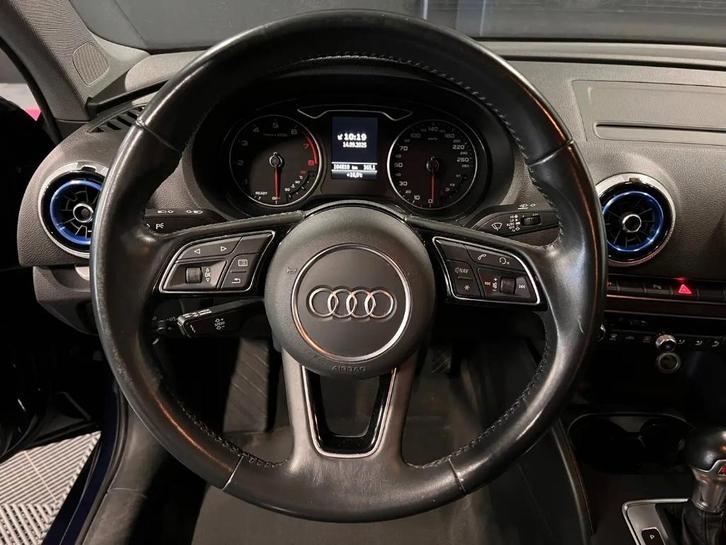 Audi A3 DSG, Auto's, Audi, Particulier, A3, ABS, Adaptive Cruise Control, Airbags, Airconditioning, Alarm, Bluetooth, Boordcomputer