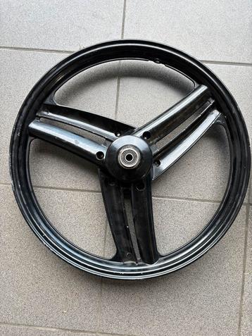 Velgen  REPLICA Grimeca Helice Peugeot 103 SP MVL 17 inch, Ophalen, Zo goed als nieuw
