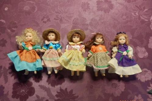 5 poupées en matiere biscuit - 49 -, Enfants & Bébés, Jouets | Poupées, Comme neuf, Autres types, Enlèvement ou Envoi