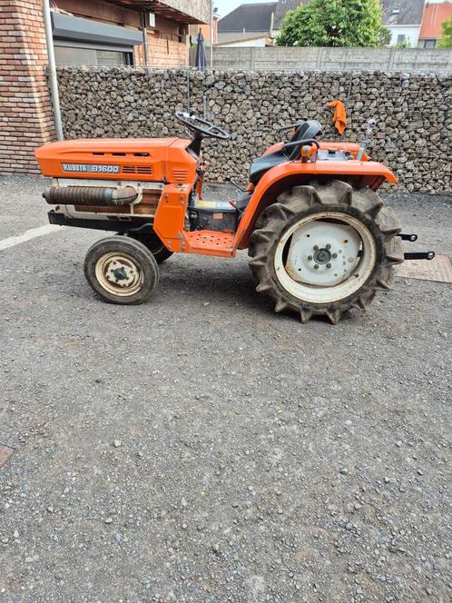 Minitractor Kubota b1600 in perfecte staat, Zakelijke goederen, Landbouw | Tractoren, Ophalen