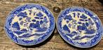 2 borden blue willow, Antiek en Kunst, Ophalen of Verzenden