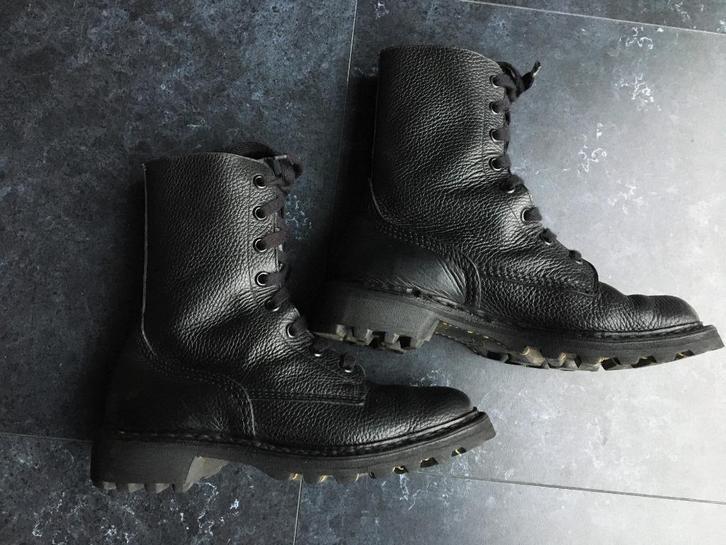 Combat schoenen voor allerlei (scouts,carnaval,gothic)-40, Kleding | Heren, Schoenen, Zo goed als nieuw, Ophalen of Verzenden