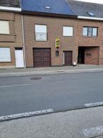 huis, 500 tot 1000 m², Tussenwoning, 6 kamers, 678 m²