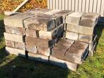 Gratis Romeinse stapel (boord) stenen, Doe-het-zelf en Bouw, Metselstenen, Ophalen, Zo goed als nieuw