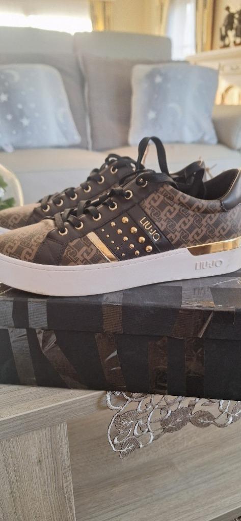 Liu Jo sneakers maat 40, Kleding | Dames, Schoenen, Sneakers, Bruin, Verzenden