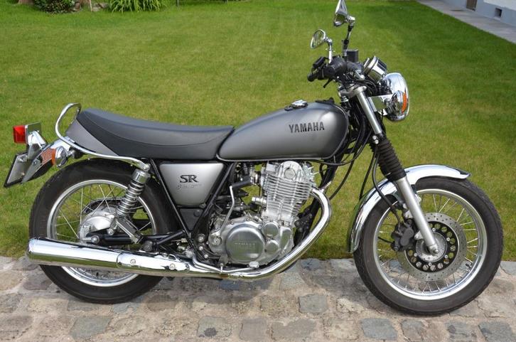 Yamaha SR 400, bouwjaar 2015, perfecte staat, weinig kms!, Motoren, Motoren | Yamaha, Particulier, Naked bike, 12 t/m 35 kW, 1 cilinder