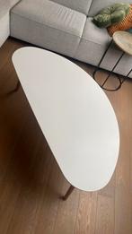 Moderne witte salontafel – Scandinavisch, houten poten, Ophalen, Gebruikt, 100 tot 150 cm, Scandinavisch