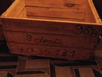 Très ancienne caisse en bois, Antiquités & Art, Enlèvement ou Envoi