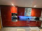 Cuisine intégrée rouge complète — appareils encastrés inclus, Maison & Meubles, Rouge, Synthétique, Brillant ou Laqué, Enlèvement