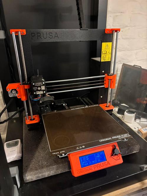 Prusa i3 mk3s + avec caisson, Computers en Software, 3D Printers, Zo goed als nieuw, Ophalen