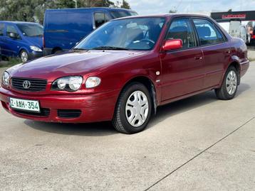 Toyota Corolla 1.5 essence ** climatisation ** 97 000 km !