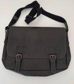 Grote lederentas van Camel active, Computers en Software, Ophalen, 16 inch, Zo goed als nieuw