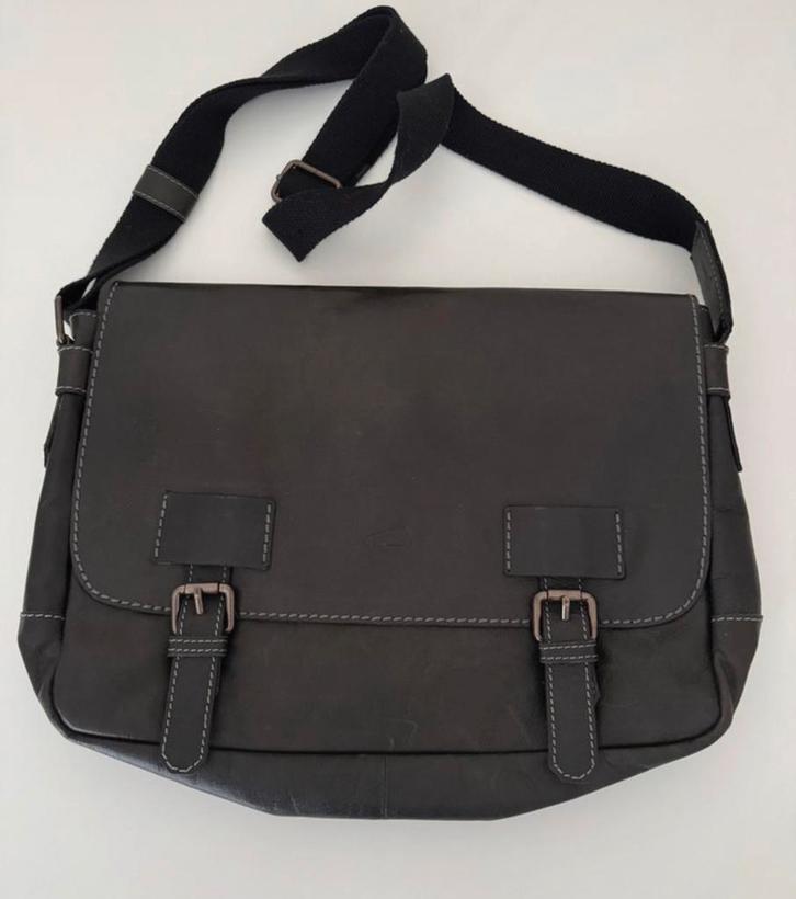 Grote lederentas / laptoptas van Camel active, Computers en Software, Laptoptassen, Zo goed als nieuw, 16 inch, Ophalen