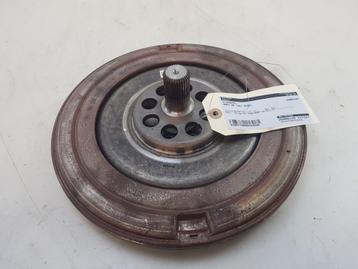 VLIEGWIEL Audi A6 Avant (C8) (01-2018/-) (|06L105266C|) beschikbaar voor biedingen