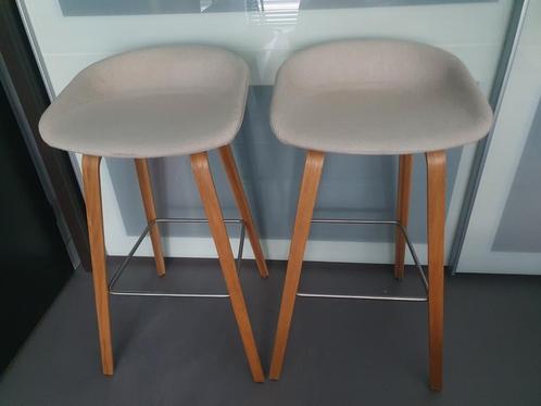 ***4x HAY about a stool AAS33 barkrukken (stof Coda 100)***, Huis en Inrichting, Barkrukken, Zo goed als nieuw, 60 tot 90 cm, Hout