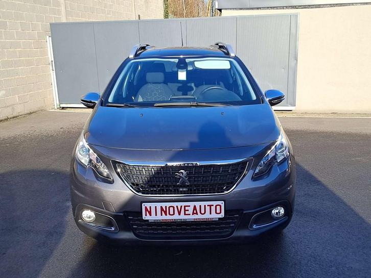 Peugeot 2008 1.2i Style CARPLAY AIRCO CRUISE PARKHULP, Auto's, Peugeot, Bedrijf, Te koop, ABS, Airbags, Airconditioning, Android Auto