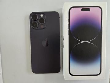 Iphone 14 pro max purple + purple apple hoes beschikbaar voor biedingen