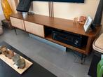Italiaans designer meubel, van hardhout met rotan afwerking, Ophalen, Zo goed als nieuw