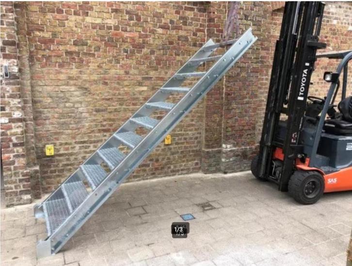 industrie trap, Doe-het-zelf en Bouw, Ladders en Trappen, Trap, Ophalen