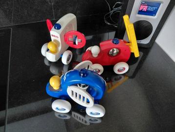 BRIO 3 voitures en Bois age >12m beschikbaar voor biedingen