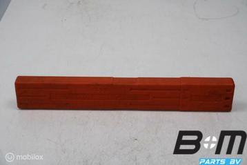 Gevarendriehoek VW Jetta 1K 8D9860251A beschikbaar voor biedingen