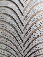 Winterbanden op velg met sierdeksel, Auto-onderdelen, Banden en Velgen, Ophalen, Winterbanden