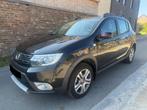 Dacia Sandero Stepway 0.9 TCe Techroad/1ER PROPRIÉTAIRE, Voorwielaandrijving, 898 cc, Stof, Zwart