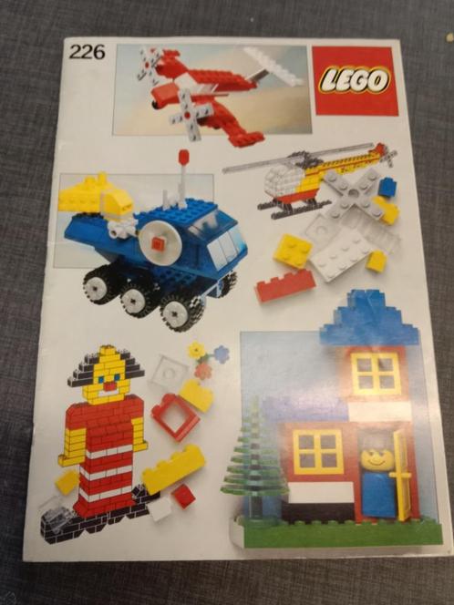 Lego 226  instructieboek -ideeënboek  - 1981, Kinderen en Baby's, Speelgoed | Duplo en Lego, Zo goed als nieuw, Lego, Ophalen of Verzenden