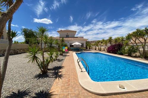 Espagne (Andalousie) - villa avec 4 chambres - piscine de 3, Immo, Étranger, Espagne, Maison d'habitation, Village