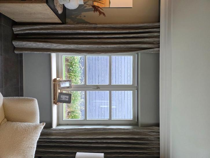 Kwalitatieve gordijnen, Huis en Inrichting, Stoffering | Gordijnen en Lamellen, Zo goed als nieuw, 200 cm of meer, 100 tot 150 cm