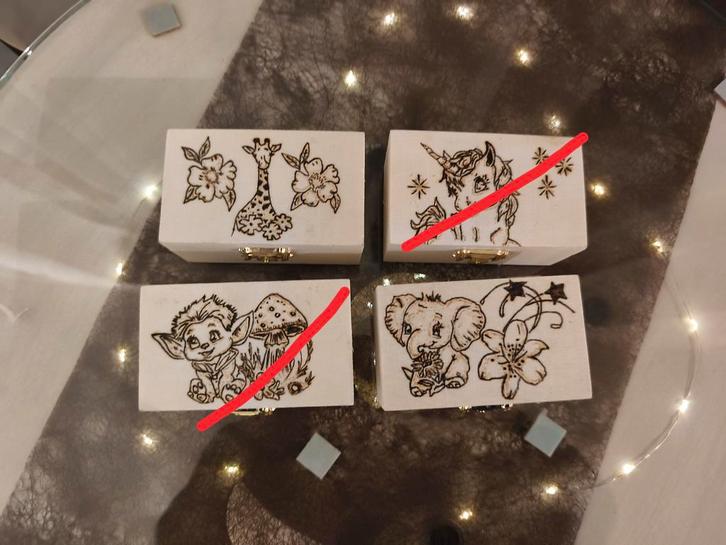 Petit coffret / boîte a bijoux enfants, Hobby en Vrije tijd, Overige Hobby en Vrije tijd, Zo goed als nieuw, Ophalen