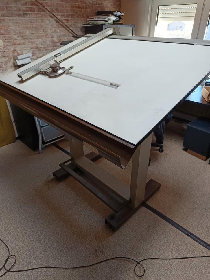 Professionele tekentafel, Doe-het-zelf en Bouw, Tekentafels, Gebruikt, 150 tot 170 cm, Ophalen