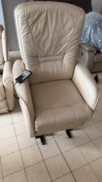 2 electrische relax zetels, Ophalen, Gebruikt